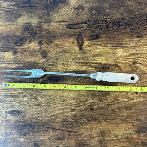 Stainless Steel Carving Fork with Wooden Handle - Picture 2 of 4